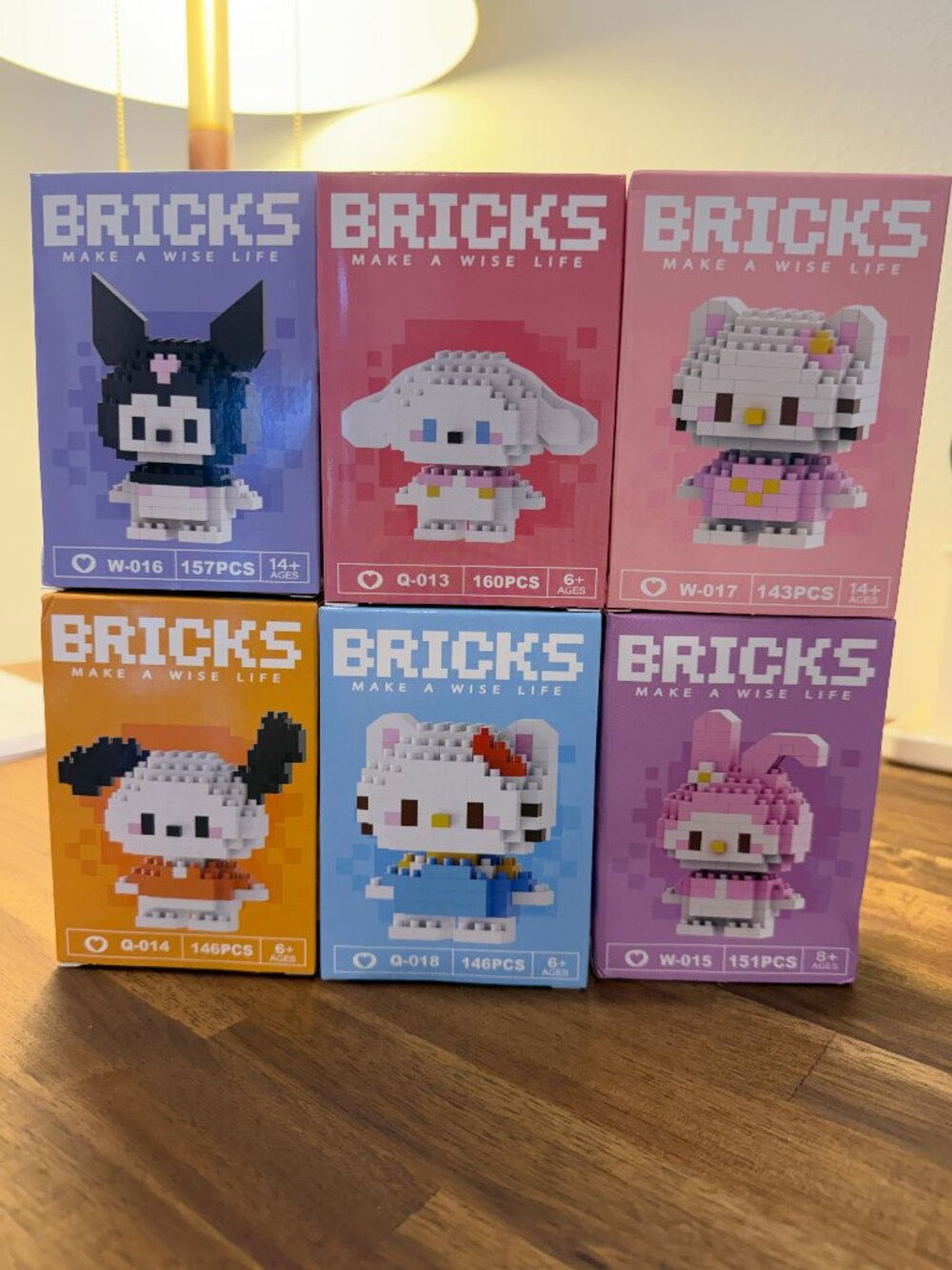 6pcs Sanrio Hello Kitty Kuromi Pochacco Artificial Jade Themed Building Blocks